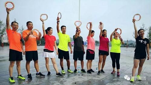 吃瓜趣聊,揭秘娱乐圈幕后故事，带你领略明星们的真实生活