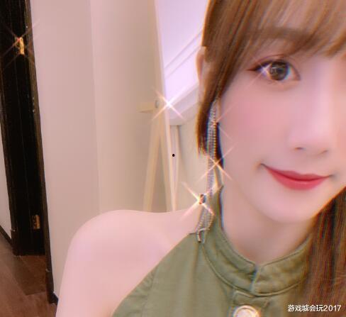 南波儿吃瓜