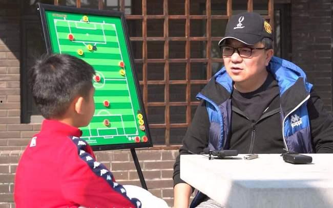 足球小将吃瓜群众