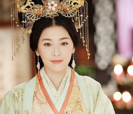 吃瓜古装图,揭秘古装图中的吃瓜瞬间