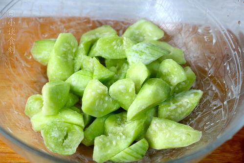 3元店吃瓜,揭秘平价美食的诱惑与魅力